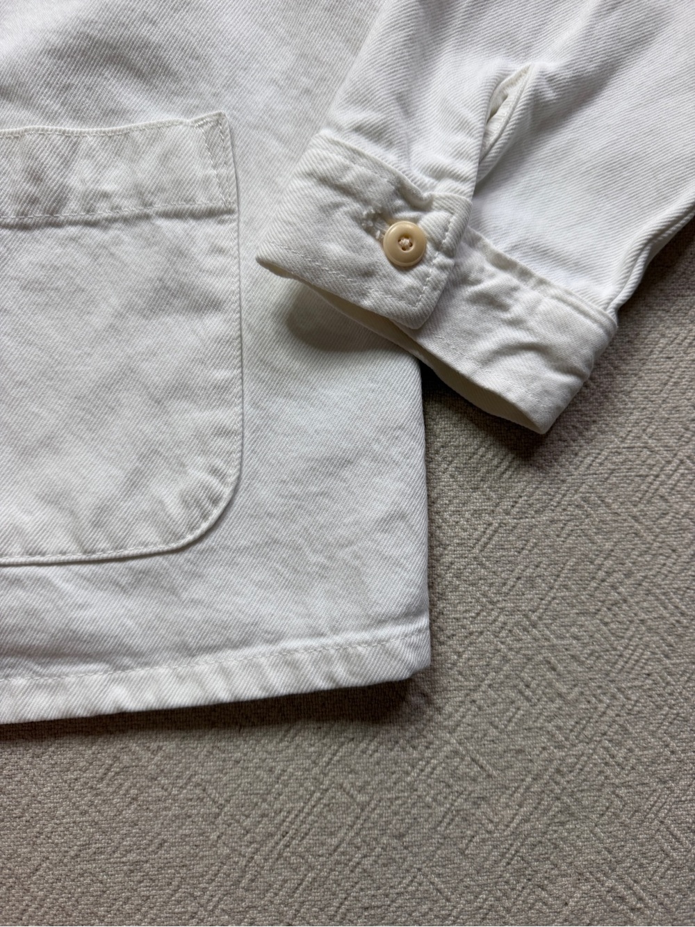 JCREW Denim Garment Dyed Ivory White Chore Jacket M Minimalist Coastal - Picture 3 of 9